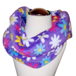 Picture of Kuschelige Loop-Schals aus Wellnessfleece